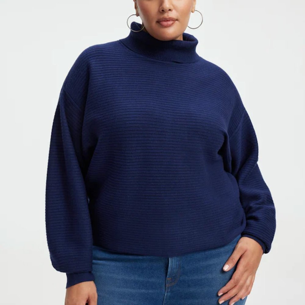Good American Mockneck Crop Turtleneck Sweater in Blue (Size XXL)
